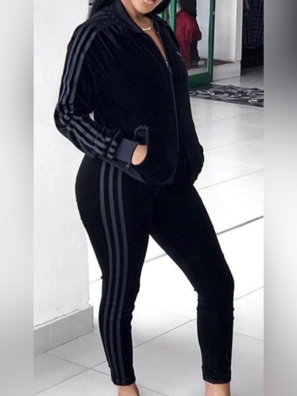 🌟Adidas Originals VELVET VIBES SUPERSTAR TRACK SET (EUC).